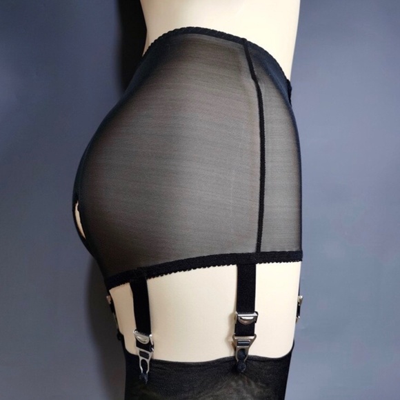 L RED Crotchless Girdle Pantie Garter Belt Pantie, waist Size L/XL 24" to 34" - Picture 3 of 8